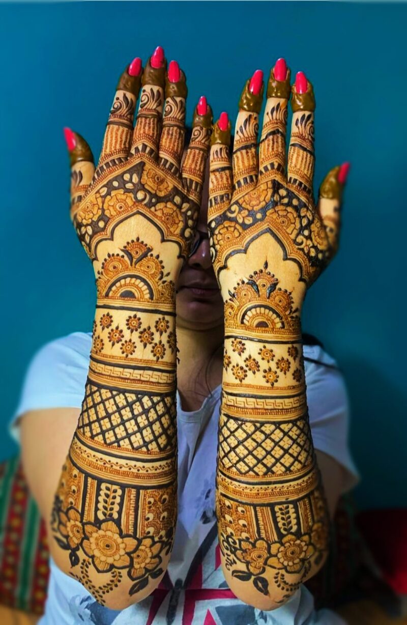 Bridal Mehandi Back